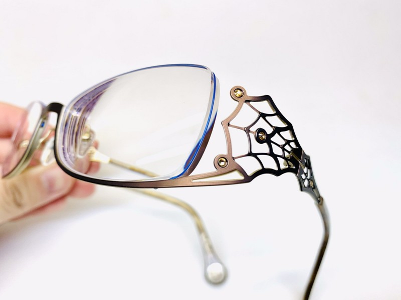 素敵なメガネを1本仕上げました〜BOZ〜 – 名古屋栄のスポーツサングラス・メガネ専門店グラスヒュッテ